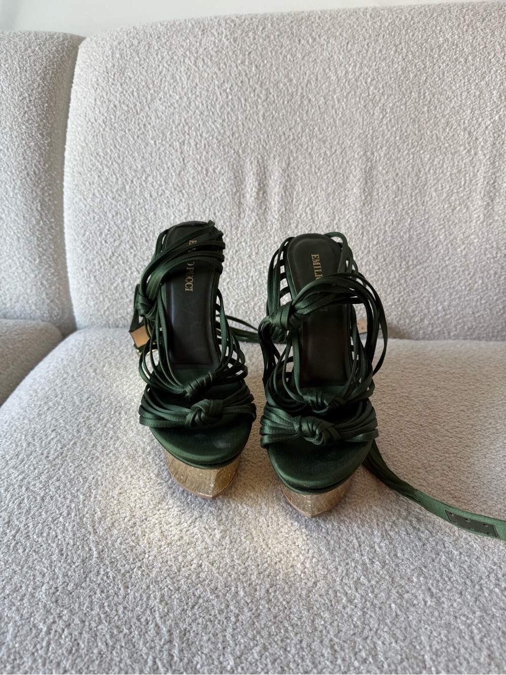 Emilio Pucci green 2013 vintage platform heels. Runs small. Size 38 - Picture 2 of 6